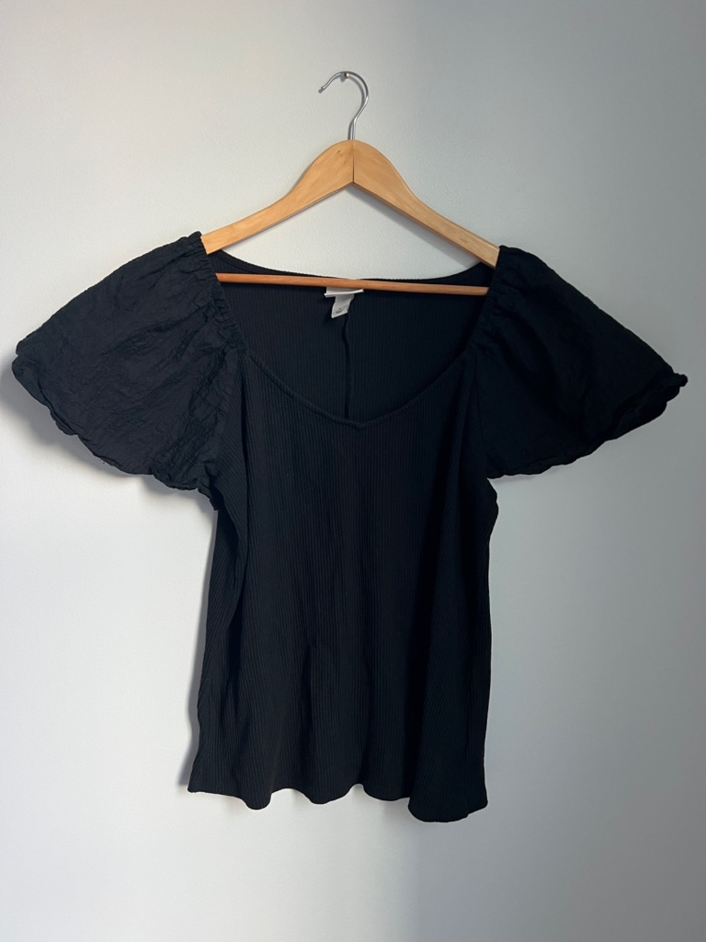 Ava & Viv Black Flutter Sleeve Ribbed Top Style #F00303928 Size XL